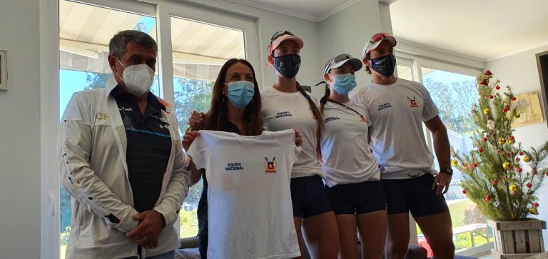 Ministra del Deporte Cecilia Perez, visito a la Selección nacional de Remo en el CEO de Curauma.