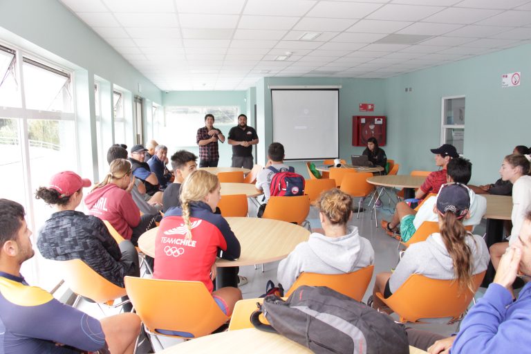 [Galería] CNCD-Chile dicto charla a Selección Chilena de Remo en Valdivia