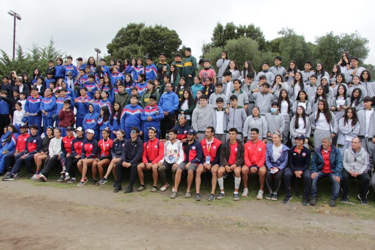 Selección Chilena de Remo compartió con más de 100 escolares de San Pedro de La Paz en la sede del Pre-Panamericano de Remo