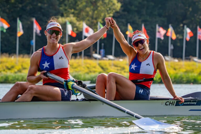Antonia y Melita Abraham, finalizan sextas del mundo en Amsterdam 2026.